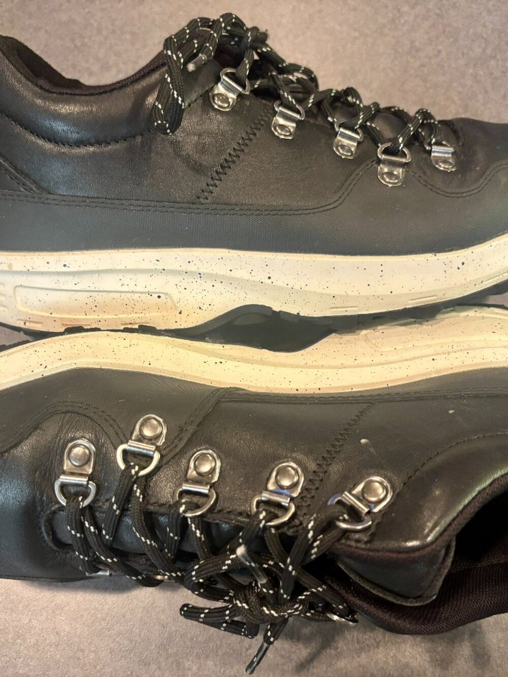 ~~Gaitline Premium Sneakers/Hiking shoes Color Black Mens 8.5/Womens 10..EUC!!!